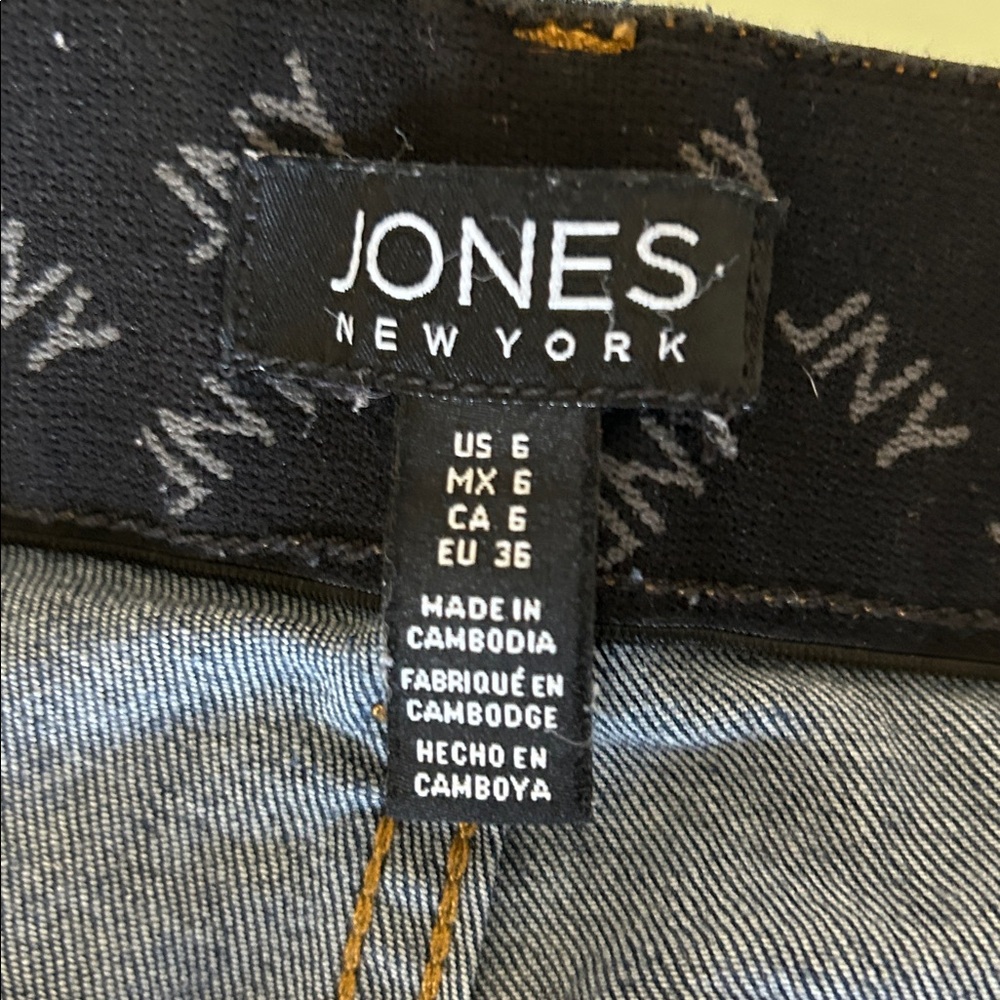 Jones New York Dark Blue Skinny Jeans Size 6 - Picture 8 of 12